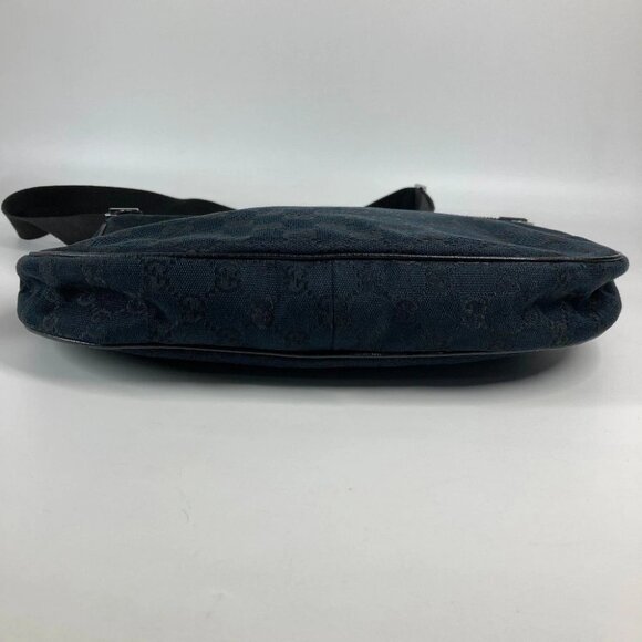 GUCCI GGCanvas Shoulder Bag Black CanvasxLeather 122790 - Picture 5 of 15